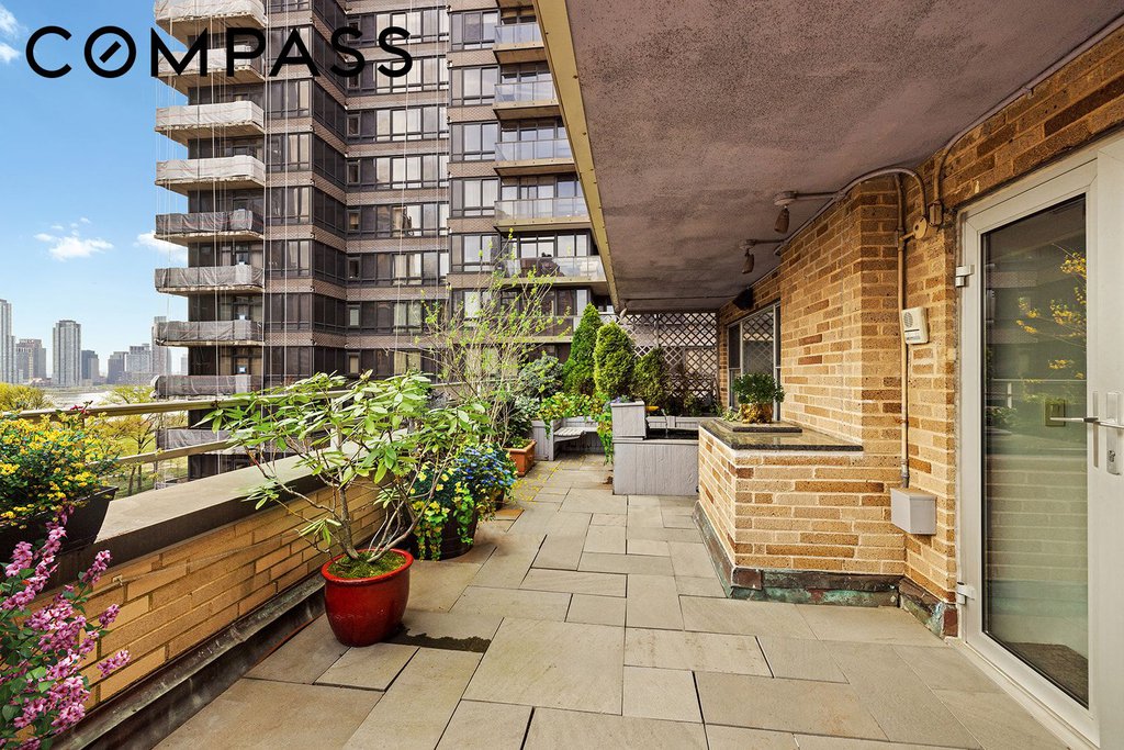 330 East 49th Street, Unit 12EF photo 6