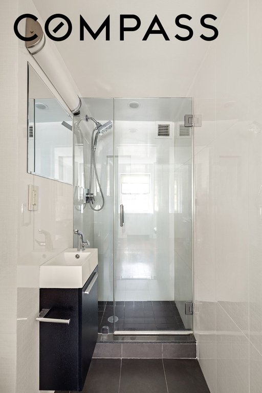 330 East 49th Street, Unit 12EF photo 13