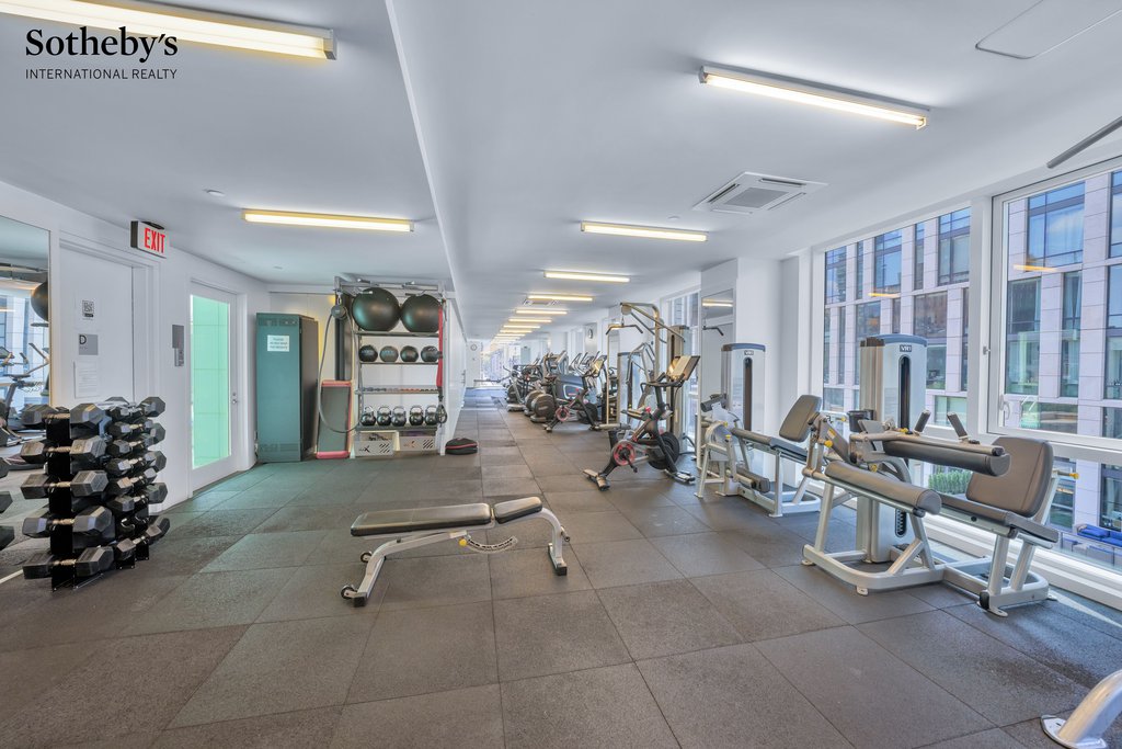 200 Chambers Street, Unit 6S photo 9