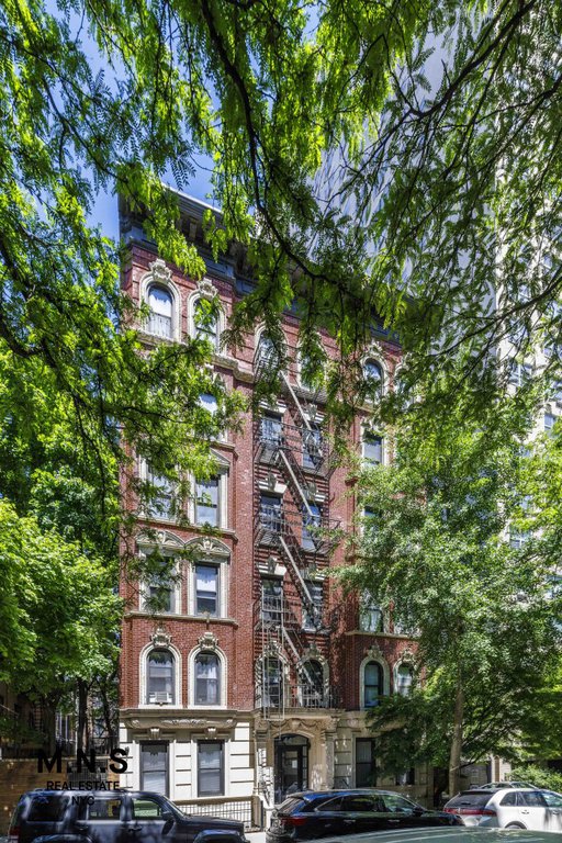 443 East 88th Street, Unit 5