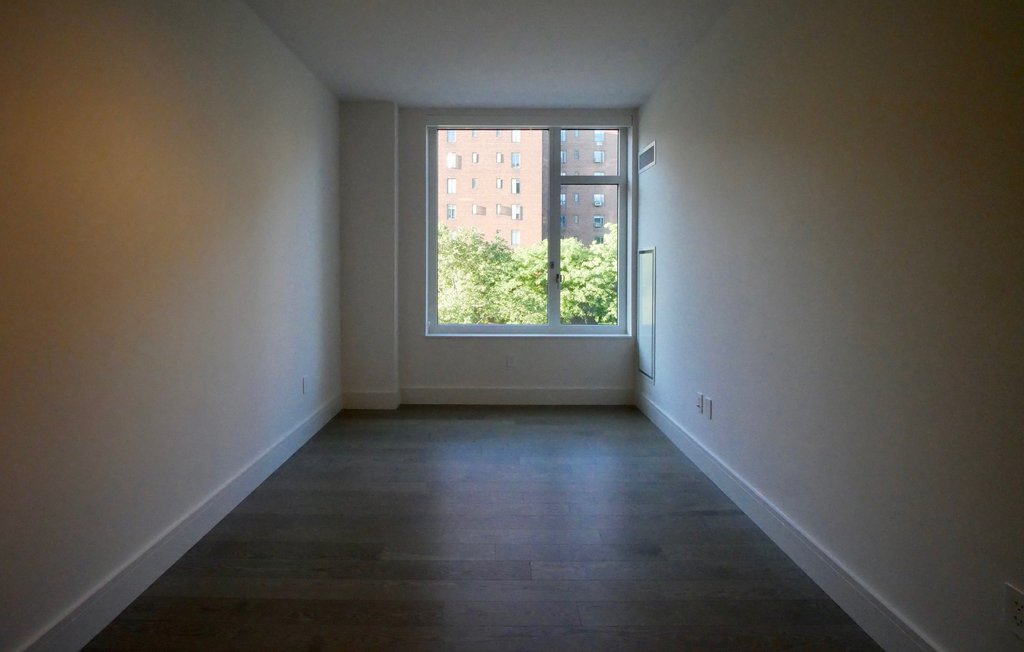 510 East 14th Street, Unit 211 photo 4