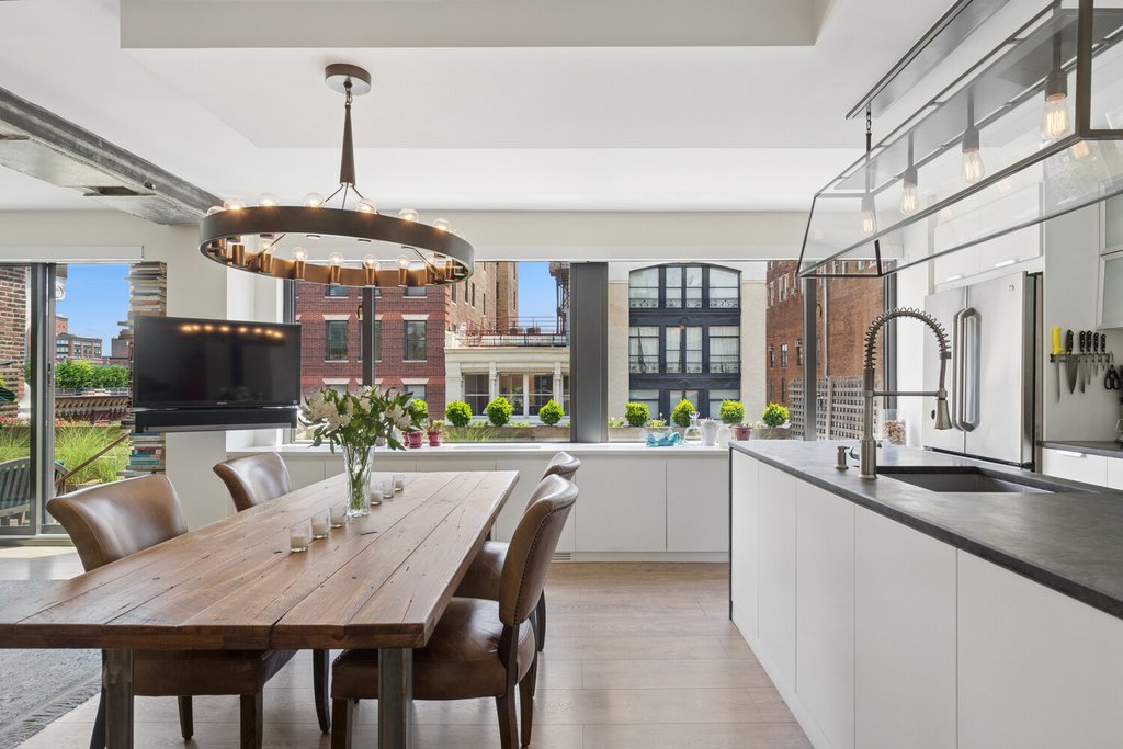 77 Bleecker Street, Unit 1029 photo 3