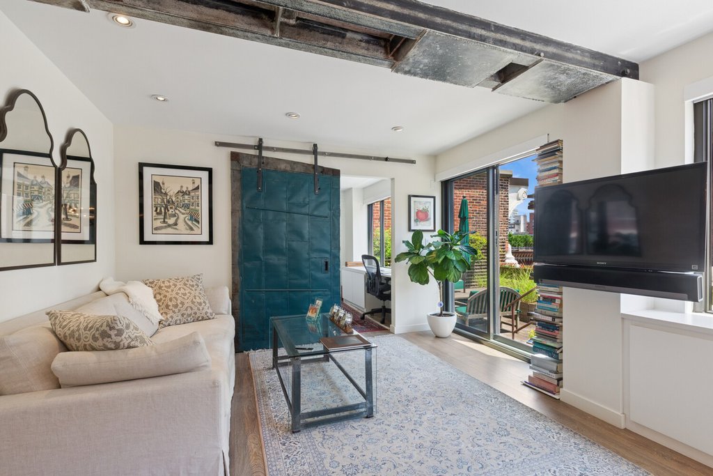 77 Bleecker Street, Unit 1029 photo 5