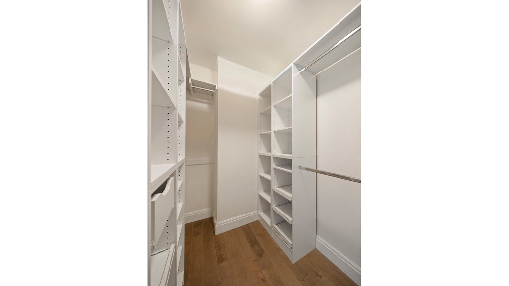 60 East 9th Street, Unit 316 photo 8