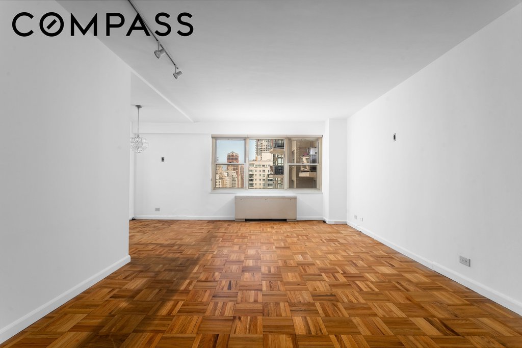 205 East 63rd Street, Unit 19G photo 7