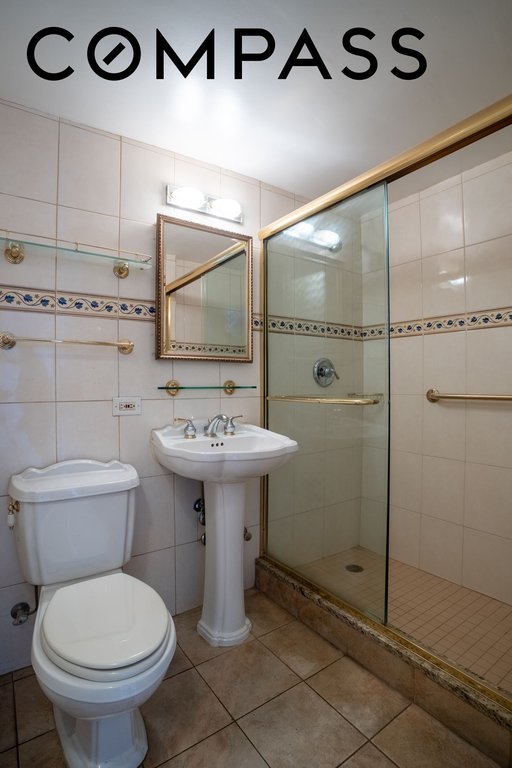205 East 63rd Street, Unit 19G photo 15