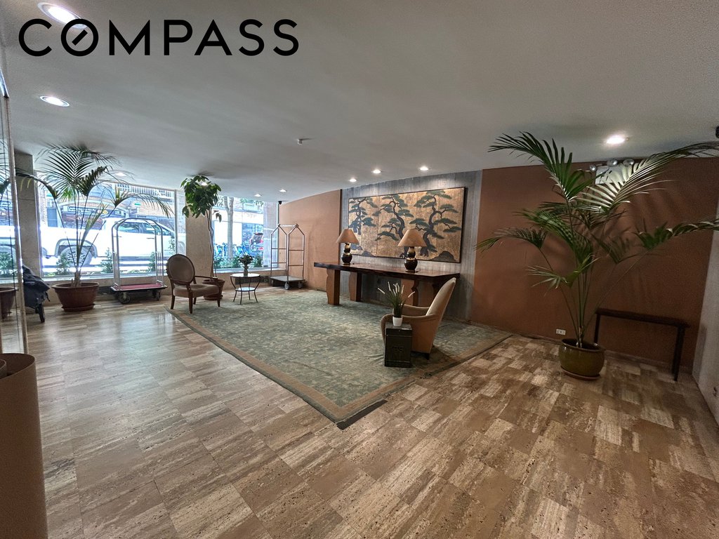 205 East 63rd Street, Unit 19G photo 18