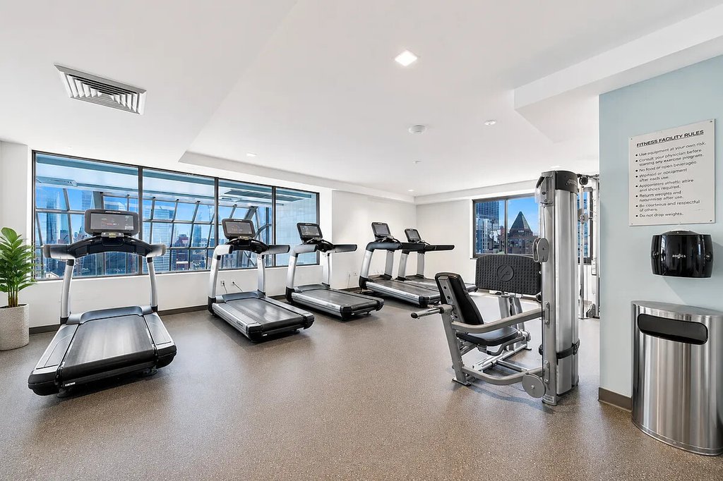 200 Rector Place, Unit 35N photo 8