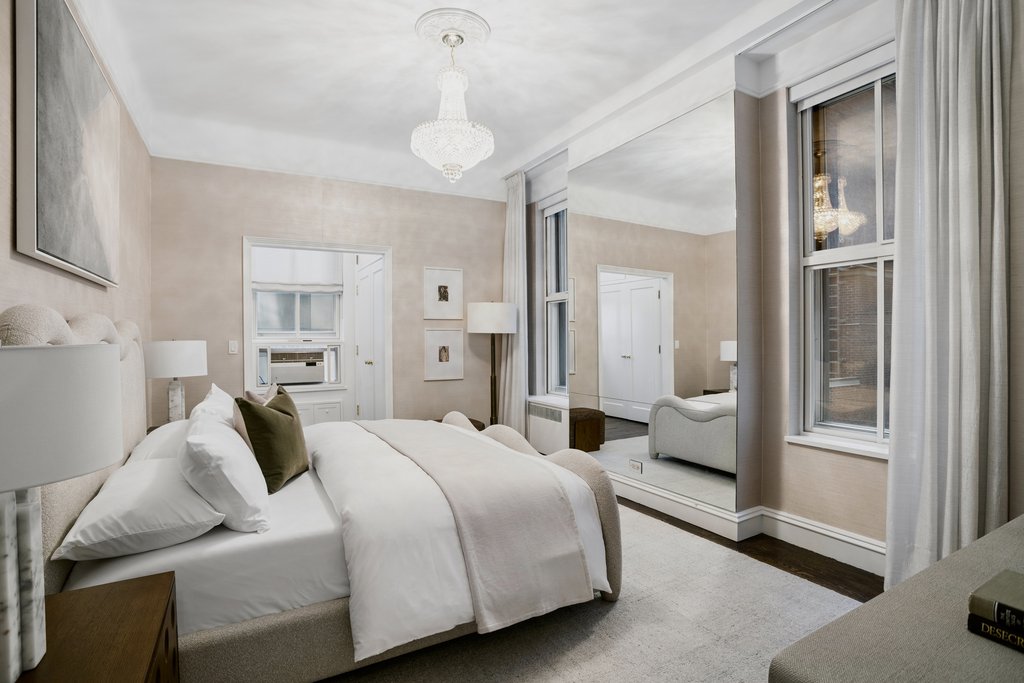 180 West 58th Street, Unit 3C photo 6