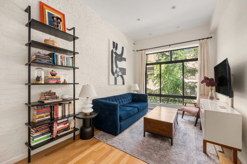 23 East 10th Street, Unit 3D photo 3