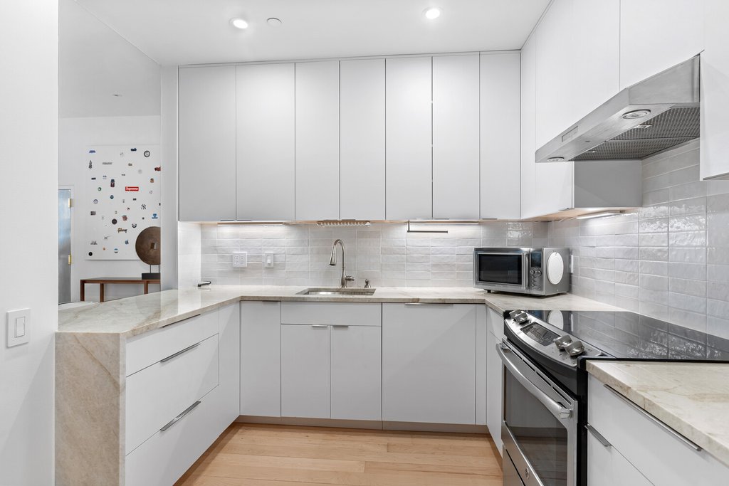 14 East 33rd Street, Unit 10N photo 3