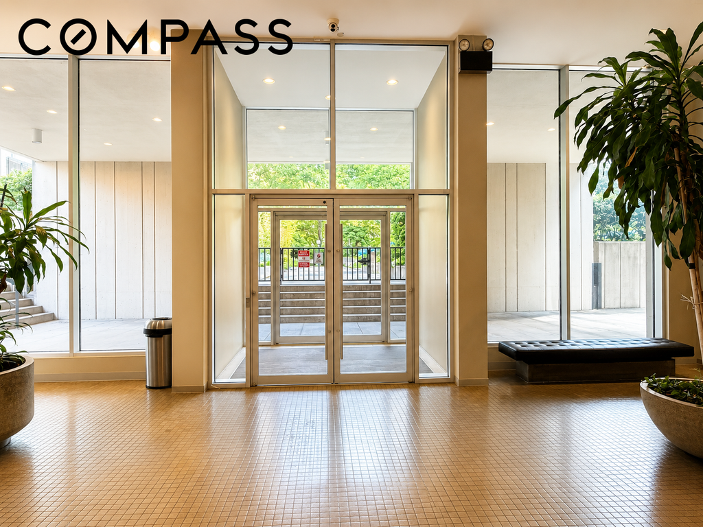 170 Park Row, Unit 18C photo 8