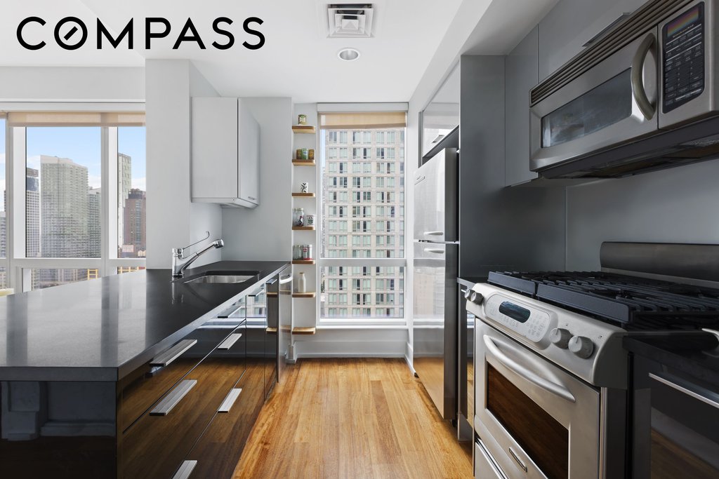 350 West 42nd Street, Unit 20L photo 6