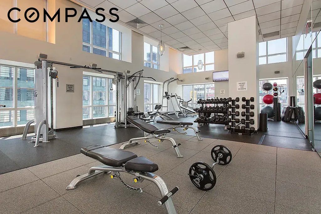 350 West 42nd Street, Unit 20L photo 12