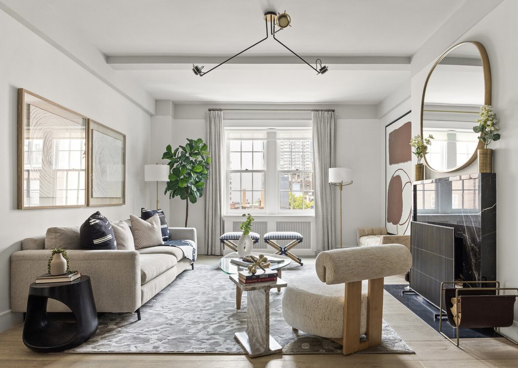 125 East 63rd Street, Unit 8B