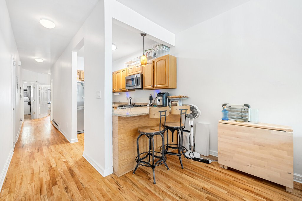 41 Claver Place – For Sale photo 3