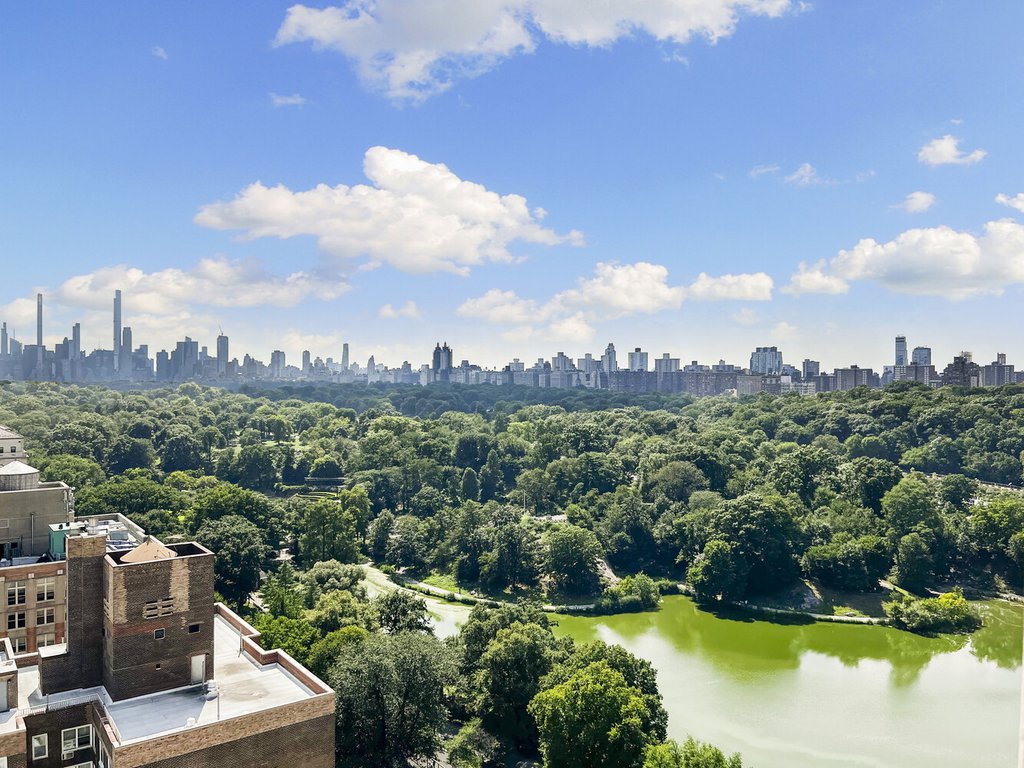 1280 Fifth Avenue, Unit PHC photo 2