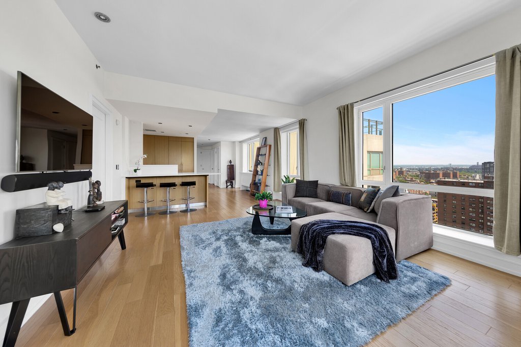 1280 Fifth Avenue, Unit PHC photo 4