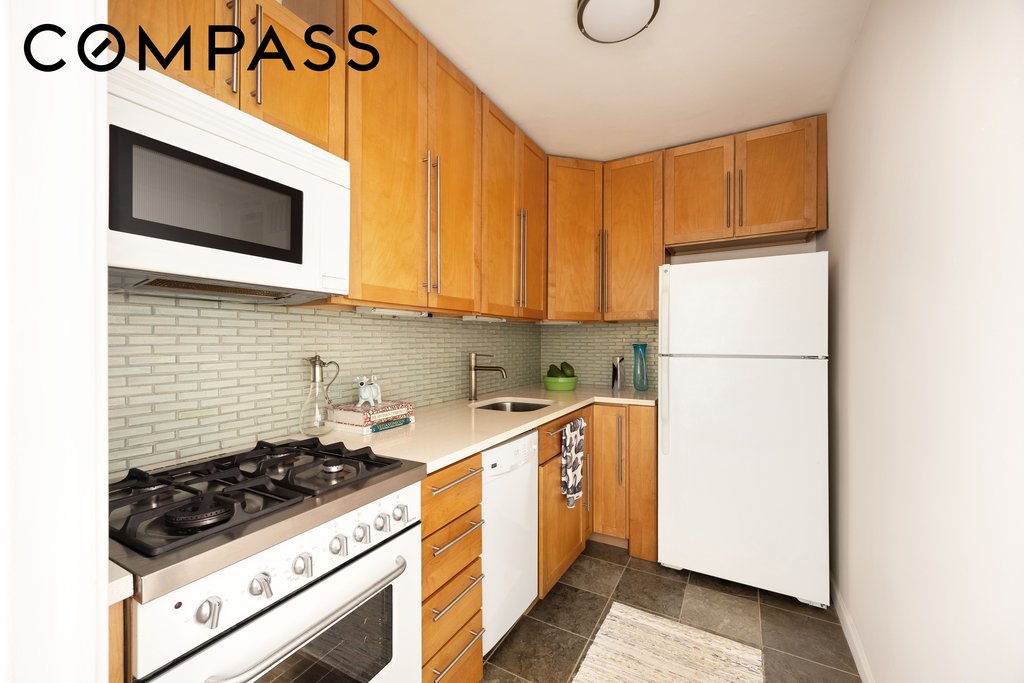 85 Livingston Street, Unit 16N photo 7