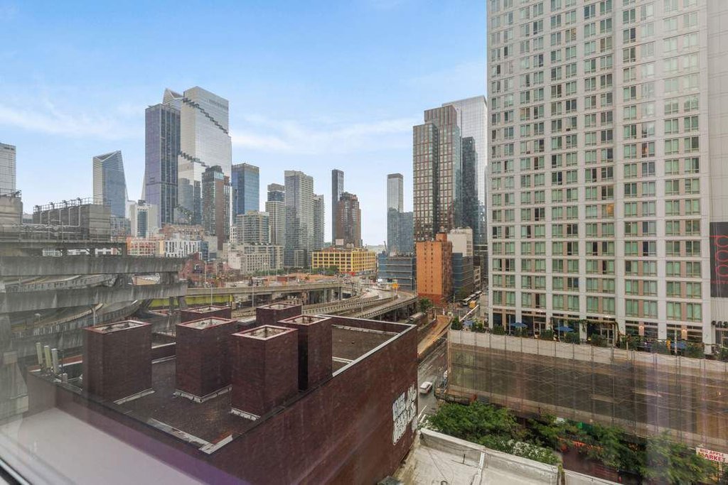 350 West 42nd Street, Unit 10M photo 9