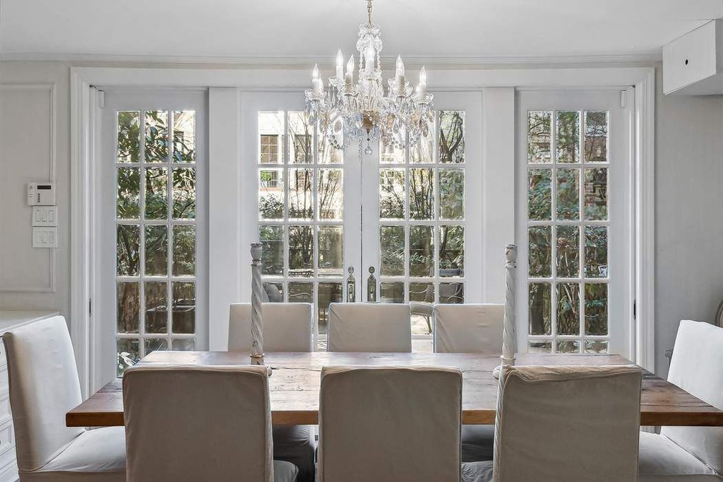 239 East 48th Street