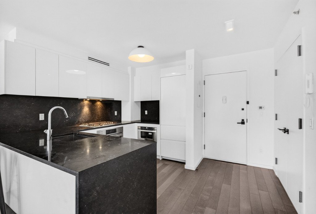 385 First Avenue, Unit 8D photo 9
