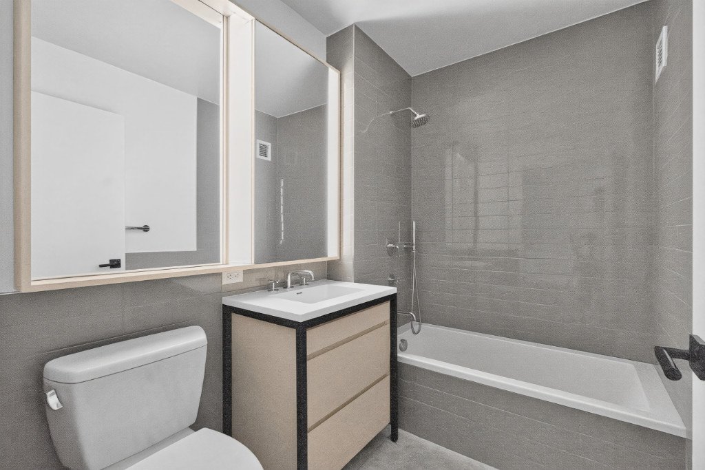 385 First Avenue, Unit 8D photo 10