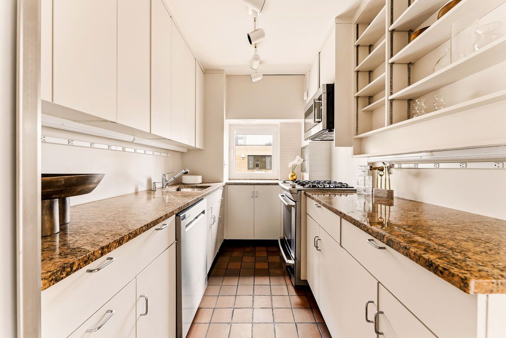1050 Fifth Avenue, Unit PHA photo 10