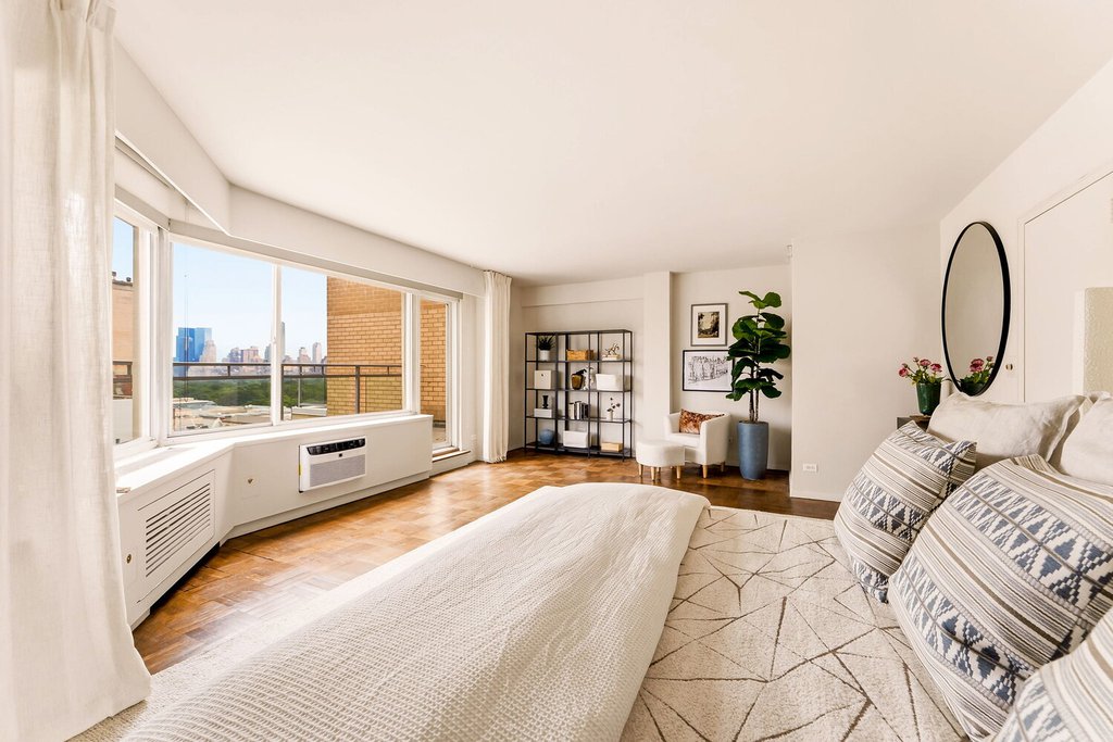 1050 Fifth Avenue, Unit PHA photo 14