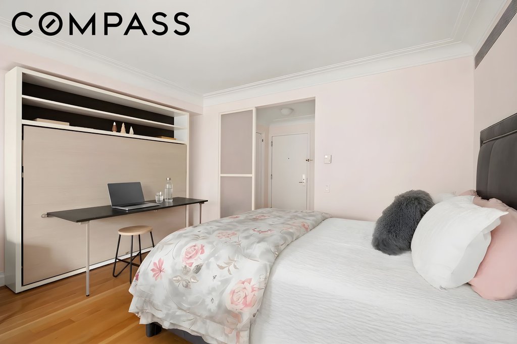 200 East 66th Street, Unit A404 photo 4