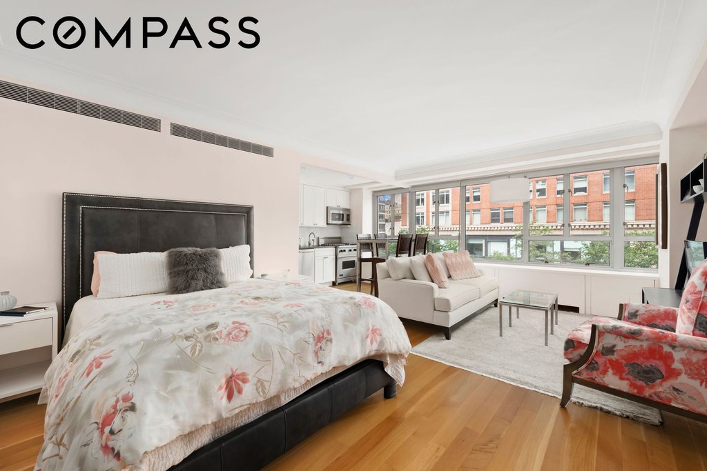 200 East 66th Street, Unit A404 photo 5