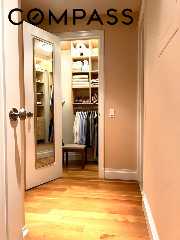 200 East 66th Street, Unit A404 photo 6