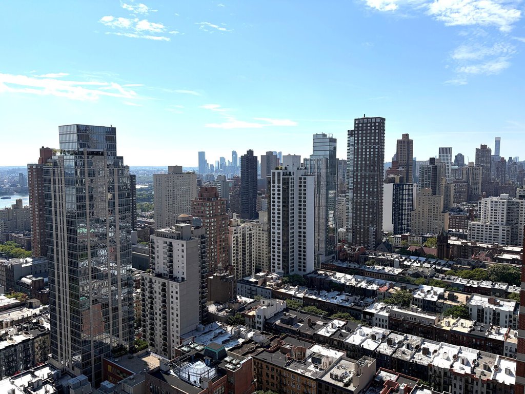 300 East 93rd Street, Unit 39E photo 5