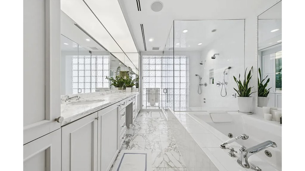 67 East 82nd Street – For Rent photo 23