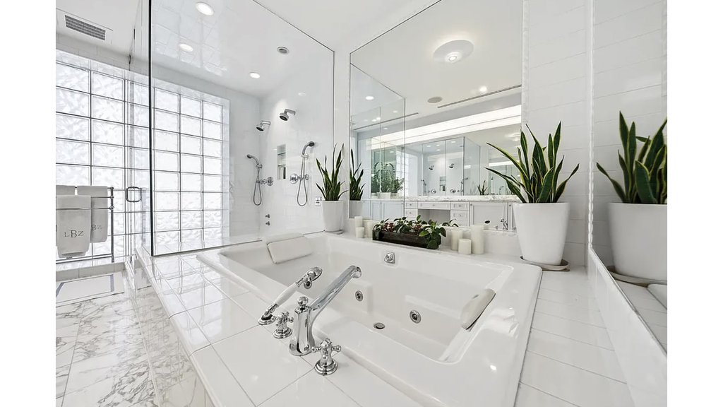 67 East 82nd Street – For Rent photo 24