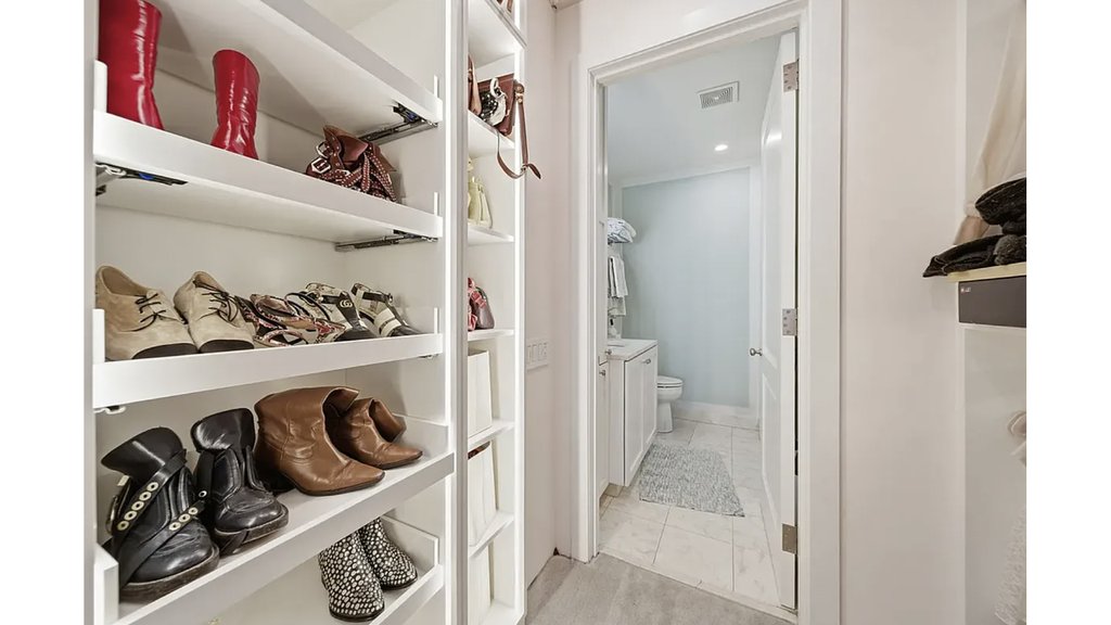 67 East 82nd Street – For Rent photo 32