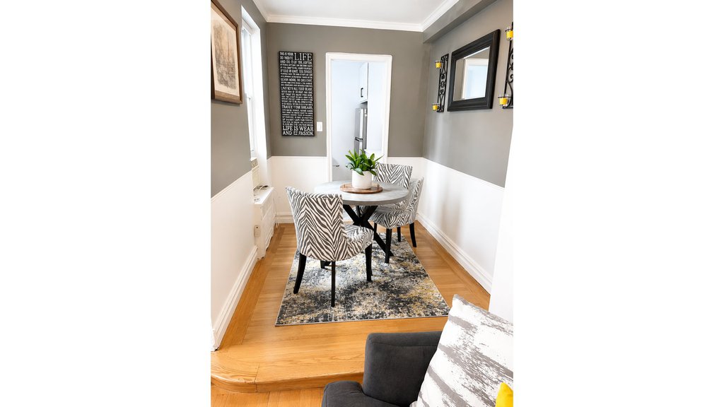 222 East 35th Street, Unit 5H photo 3