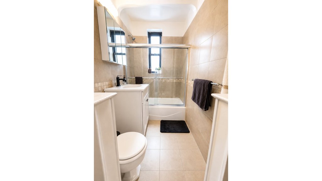 222 East 35th Street, Unit 5H photo 6