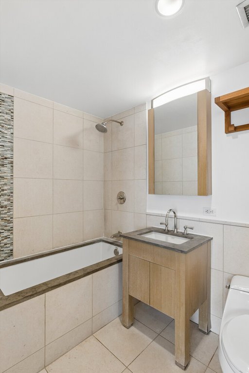 350 West 42nd Street, Unit 28B photo 5