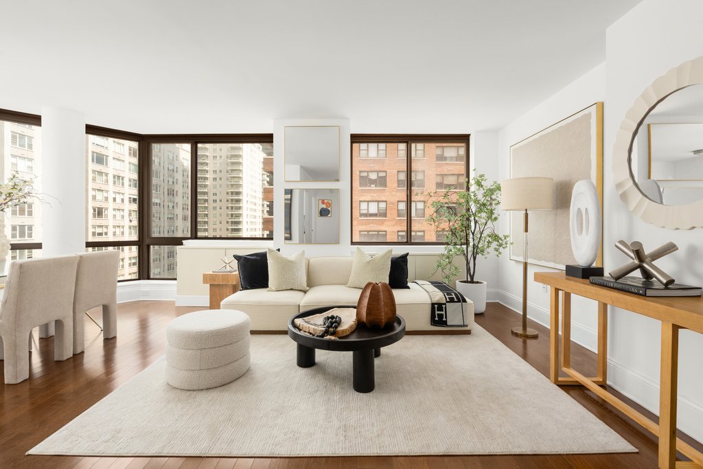 300 East 64th Street, Unit 9A