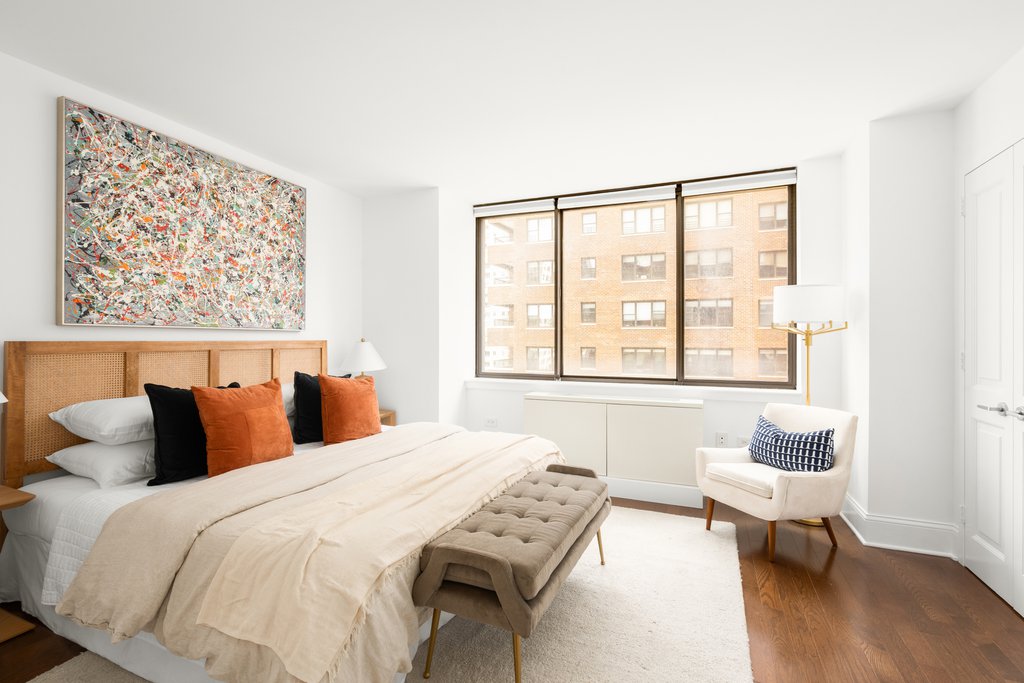300 East 64th Street, Unit 9A photo 6