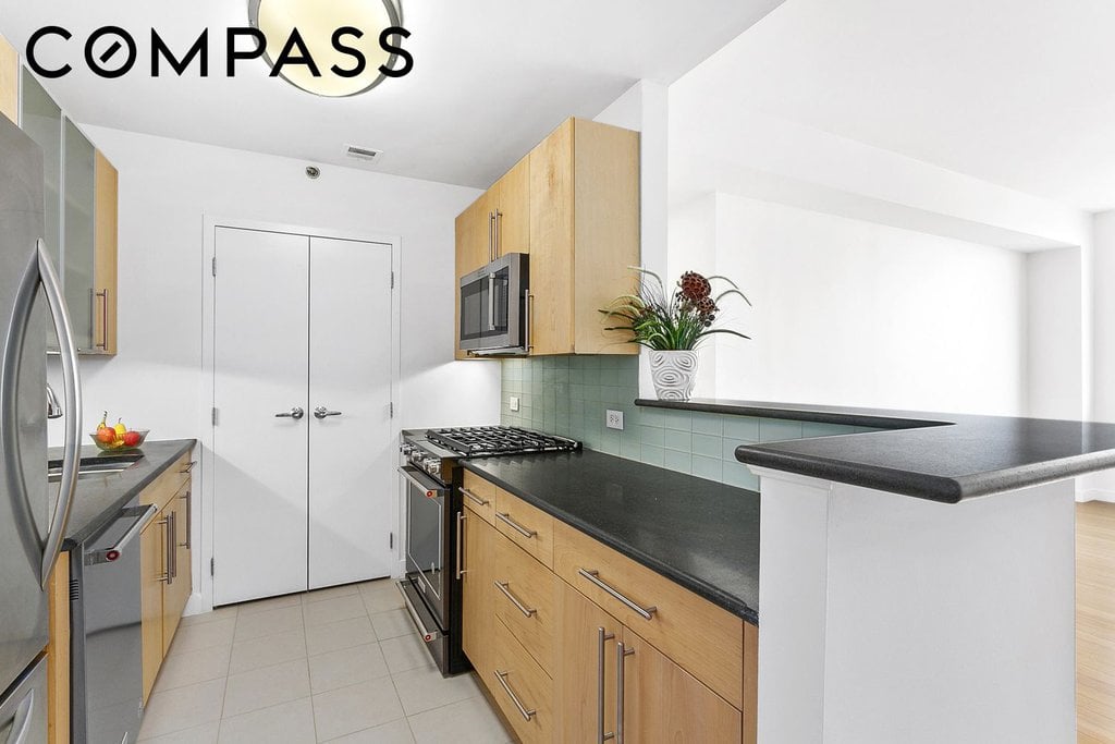 40 West 116th Street, Unit A811 photo 5