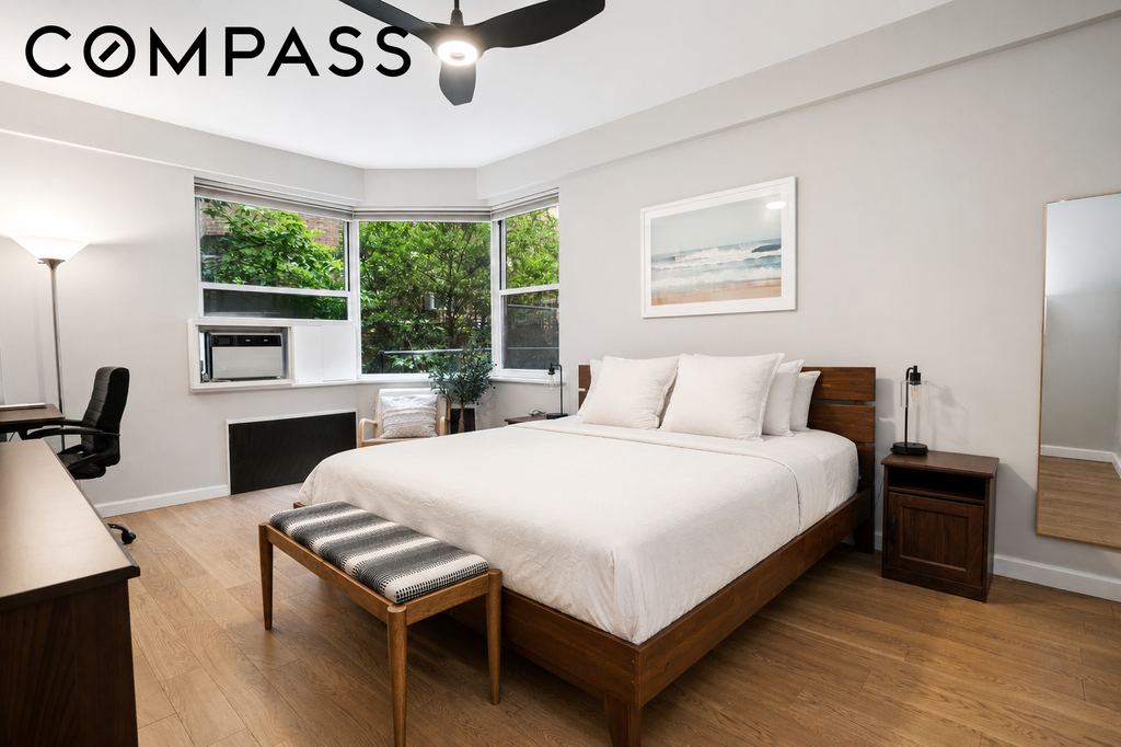 440 East 56th Street, Unit 1B photo 7