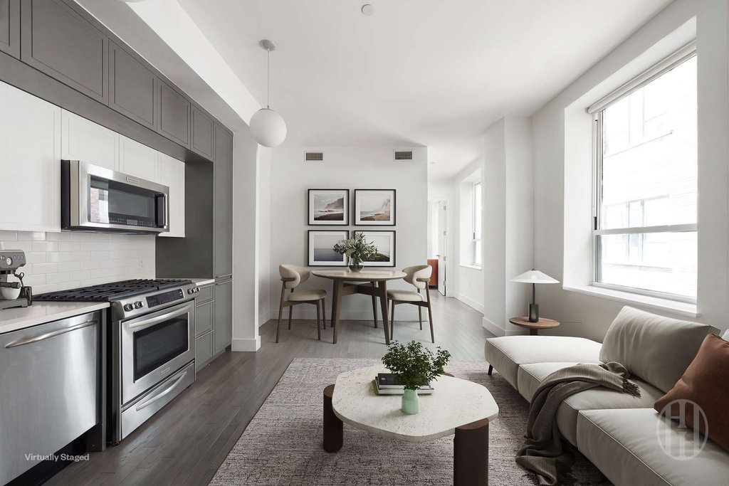 416 West 52nd Street, Unit 525 photo 7