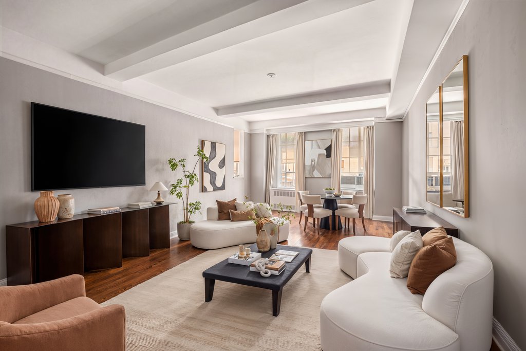 350 West 57th Street, Unit 10H