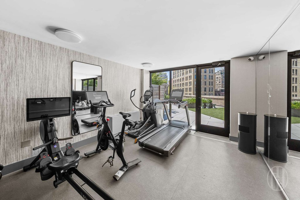 40 East 94th Street, Unit 4K photo 8