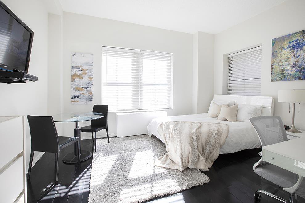 150 West 51st Street, Unit 2032