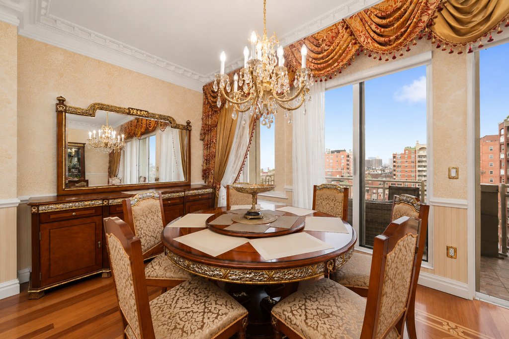 55 Oceana Drive East, Unit PH3C photo 2
