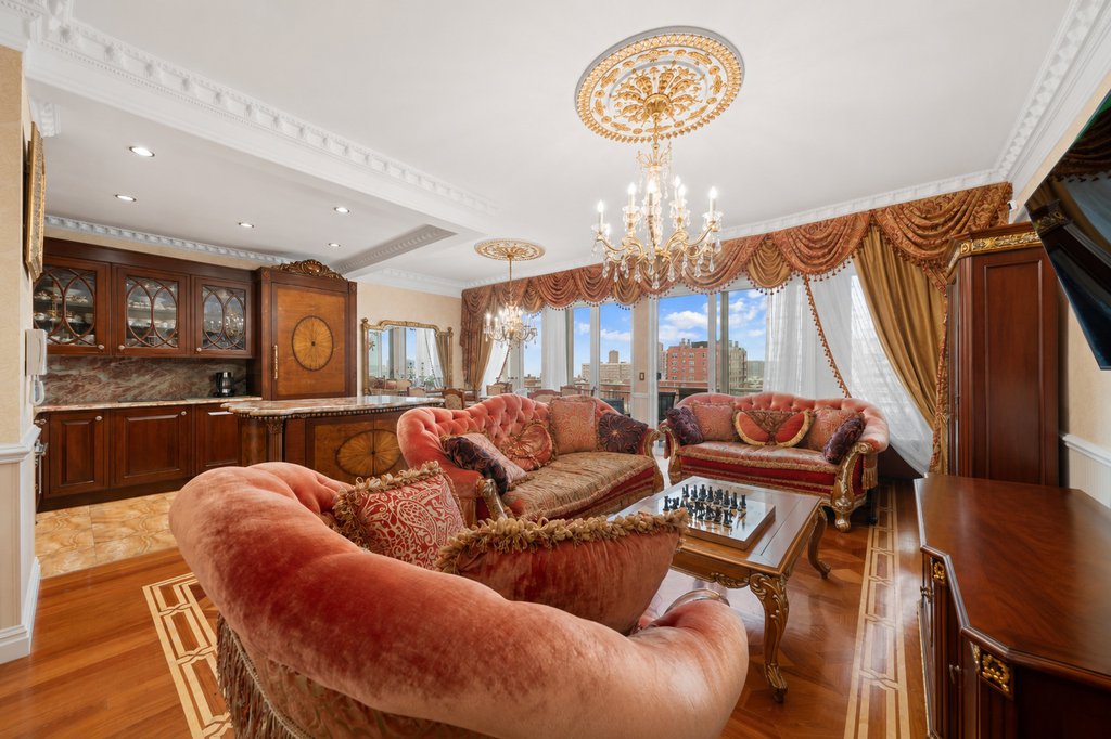 55 Oceana Drive East, Unit PH3C photo 3