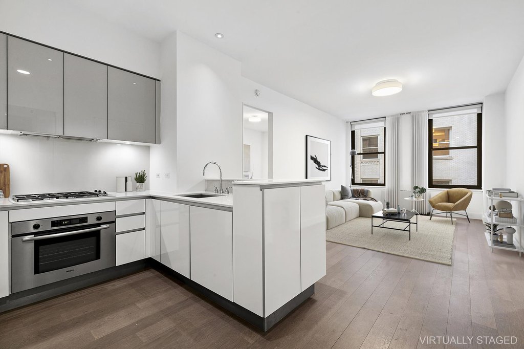25 Broad Street, Unit PHJ